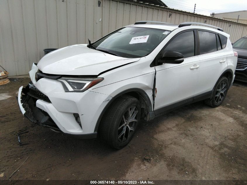 2018 TOYOTA RAV4 SE - JTMNFREV2JJ724507