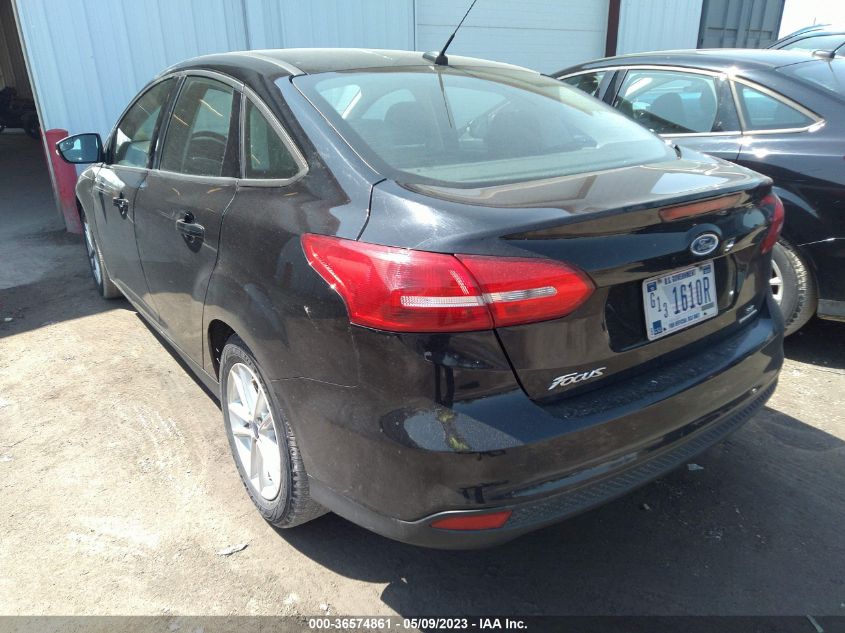 2016 FORD FOCUS SE - 1FADP3F25GL365845