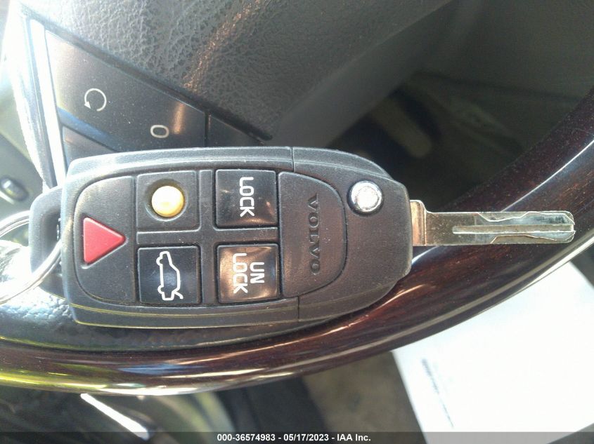 2013 VOLVO XC90 - YV4952CZXD1651342