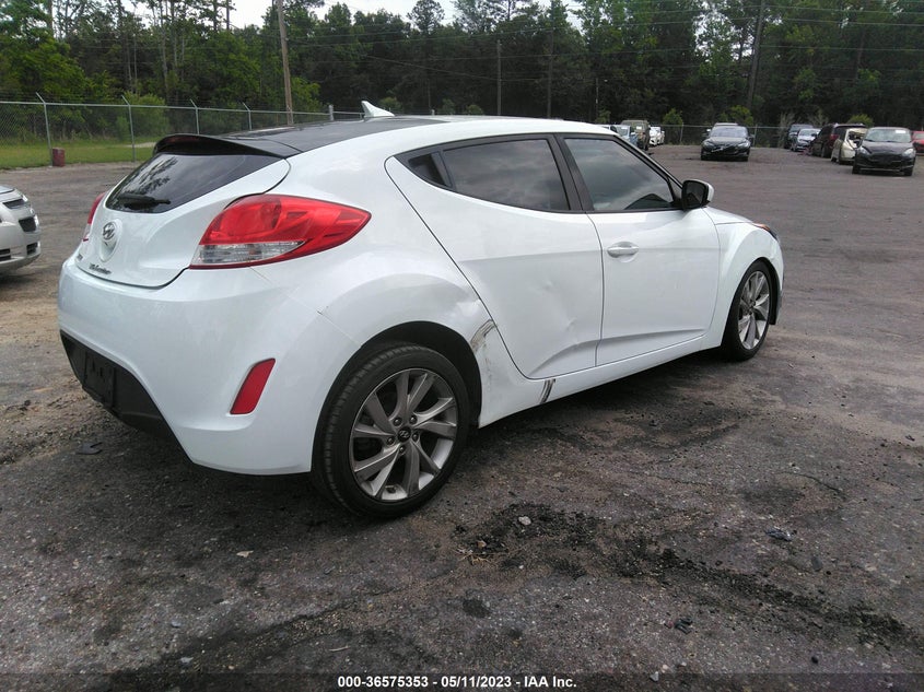 VIN KMHTC6AD1HU305158 2017 HYUNDAI VELOSTER
