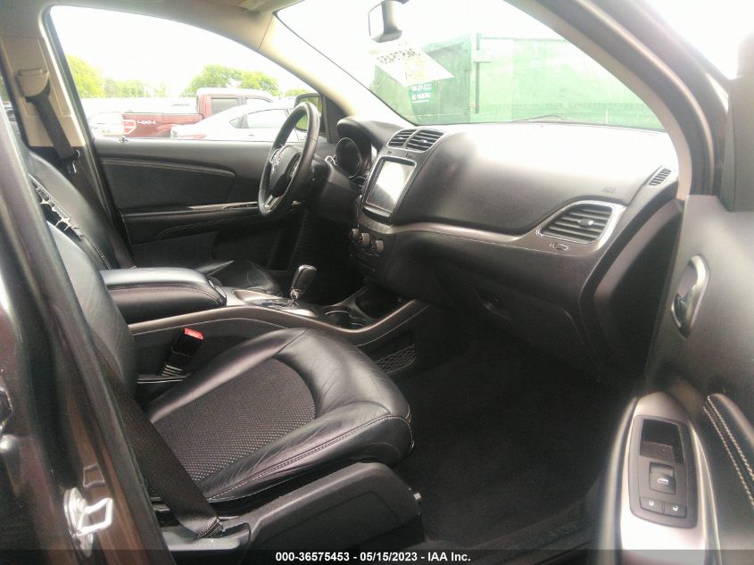 2017 DODGE JOURNEY CROSSROAD PLUS - 3C4PDCGB8HT618953