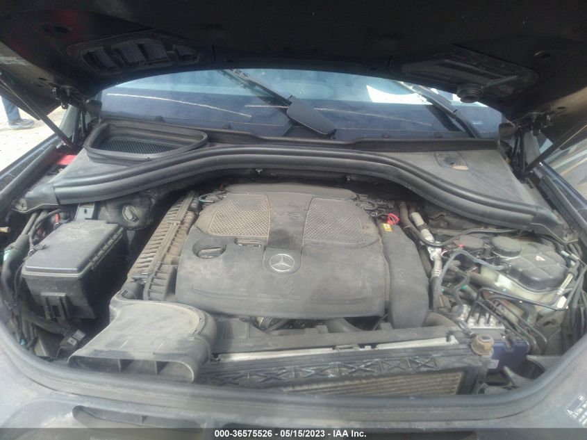 2015 MERCEDES-BENZ M-CLASS ML 350 - 4JGDA5HB0FA528962