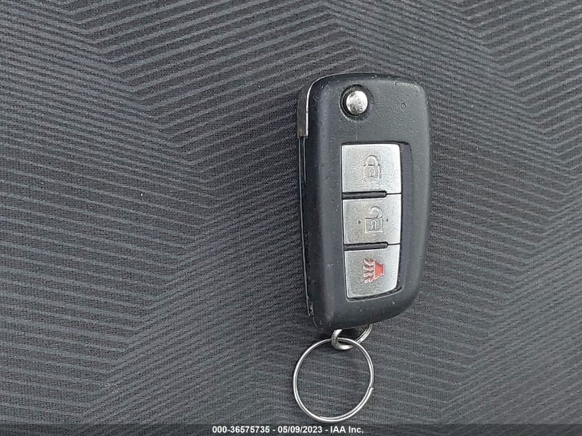 2015 NISSAN ROGUE S - KNMAT2MT9FP562782