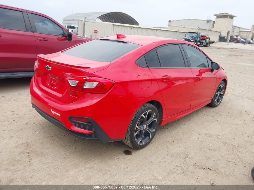 2019 CHEVROLET CRUZE LT - 1G1BE5SM3K7104542