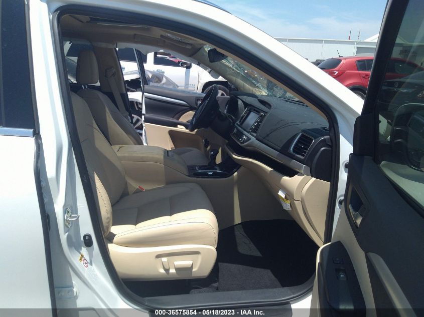 2019 TOYOTA HIGHLANDER SE/XLE - 5TDKZRFH1KS570590