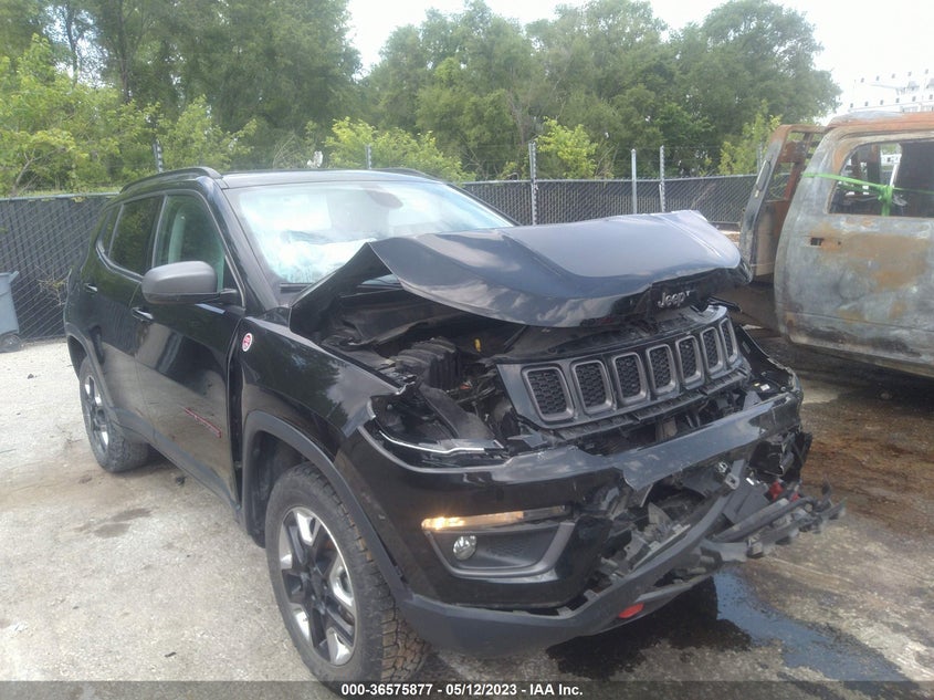 VIN 3C4NJDDB8JT129419 2018 JEEP COMPASS TRAILHAWK