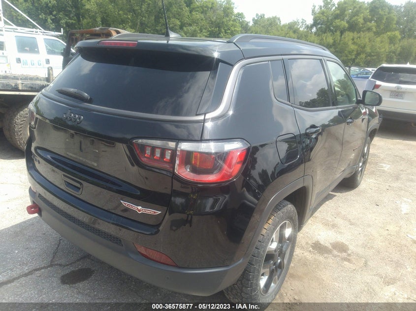 VIN 3C4NJDDB8JT129419 2018 JEEP COMPASS TRAILHAWK