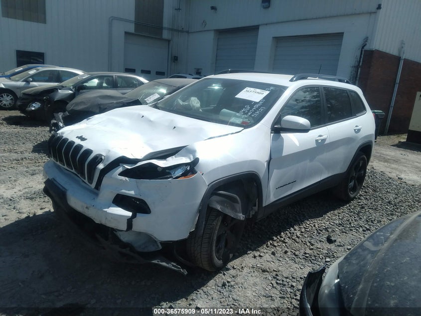 VIN 1C4PJMCB7JD555568 2018 JEEP CHEROKEE LATITUDE