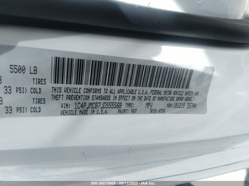 VIN 1C4PJMCB7JD555568 2018 JEEP CHEROKEE LATITUDE