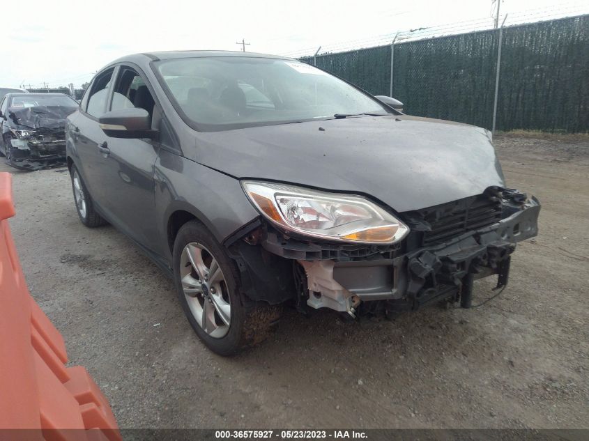 Lot #2539233227 2014 FORD FOCUS SE salvage car