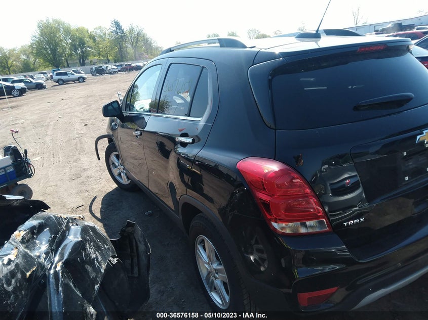 VIN KL7CJLSB2KB850193 2019 CHEVROLET TRAX LT