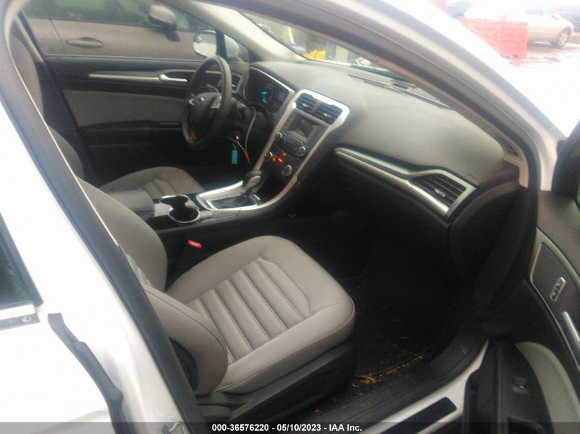 2015 FORD FUSION S - 3FA6P0G76FR278859