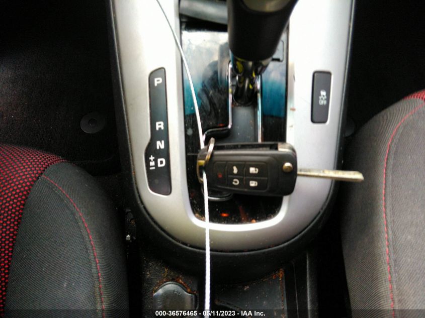 2013 CHEVROLET CRUZE 1LT - 1G1PC5SB7D7226172