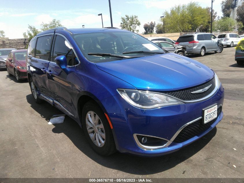 2019 CHRYSLER PACIFICA TOURING L - 2C4RC1BG9KR731095