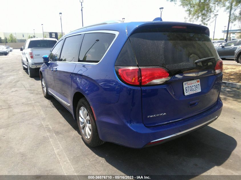 2019 CHRYSLER PACIFICA TOURING L - 2C4RC1BG9KR731095