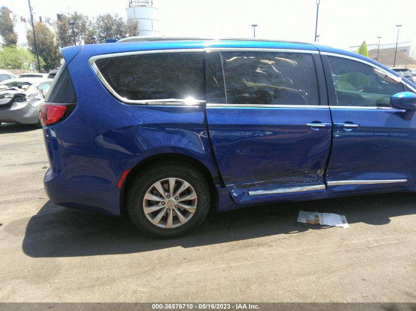 2019 CHRYSLER PACIFICA TOURING L - 2C4RC1BG9KR731095
