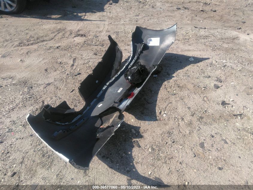 2019 VOLKSWAGEN BEETLE S/FINAL EDITION SE - 3VWFD7AT8KM700426