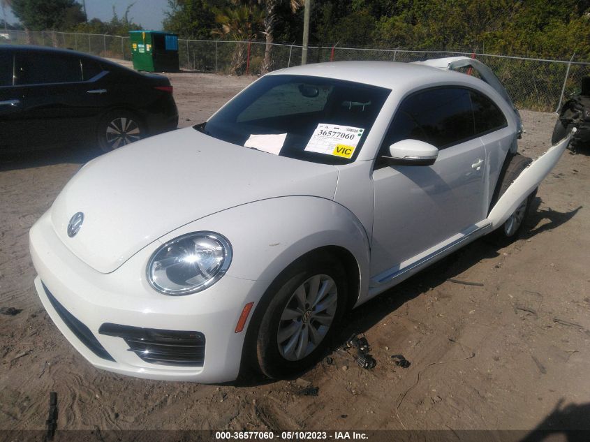 2019 VOLKSWAGEN BEETLE S/FINAL EDITION SE - 3VWFD7AT8KM700426