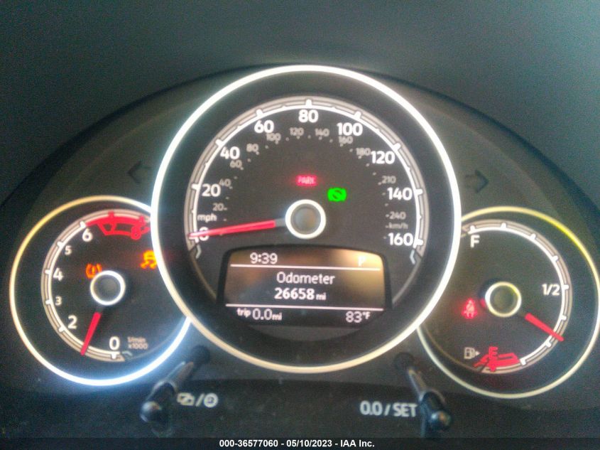 2019 VOLKSWAGEN BEETLE S/FINAL EDITION SE - 3VWFD7AT8KM700426