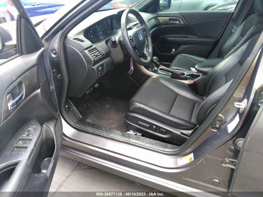2017 HONDA ACCORD SEDAN SPORT - 1HGCR2F60HA033629