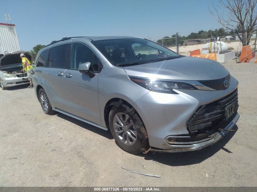 2023 TOYOTA SIENNA XLE - 5TDYRKEC9PS146072