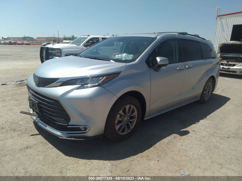 2023 TOYOTA SIENNA XLE - 5TDYRKEC9PS146072