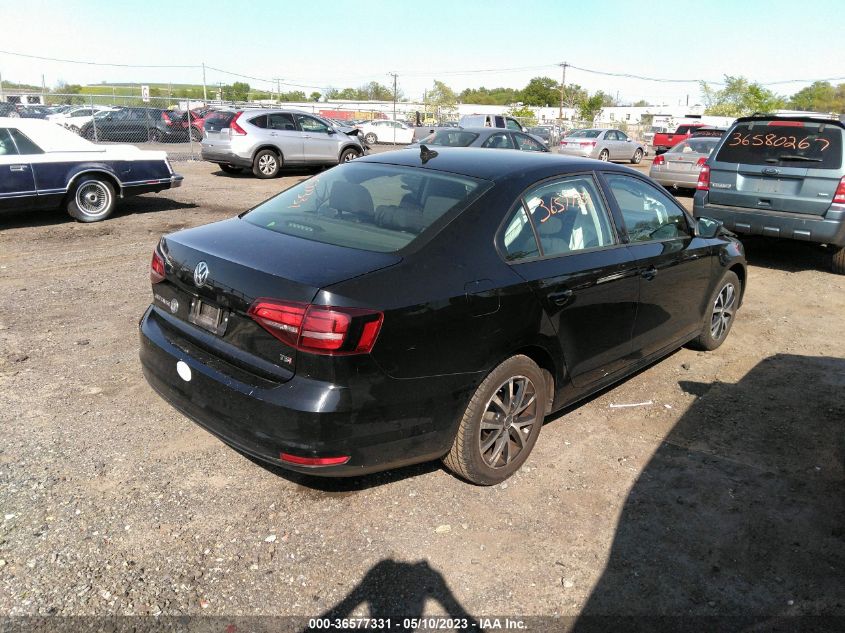 2016 VOLKSWAGEN JETTA SEDAN 1.4T SE - 3VWD67AJ4GM224828