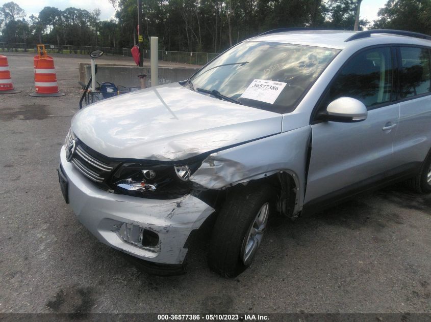 2017 VOLKSWAGEN TIGUAN - WVGAV7AX6HK040752