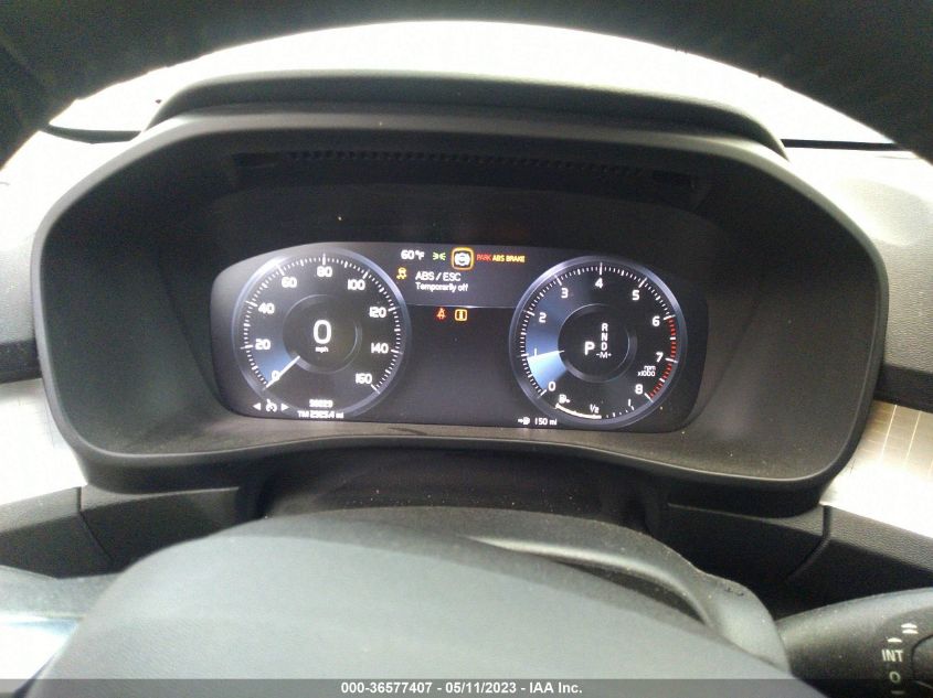 2020 VOLVO XC40 MOMENTUM YV4AC2HKXL2278715