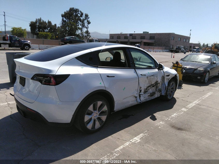 VIN 5YJYGDEE9MF094669 2021 TESLA MODEL Y LONG RANGE