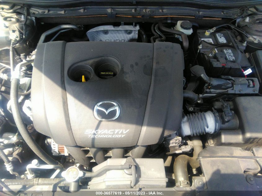 2017 MAZDA MAZDA3 4-DOOR TOURING JM1BN1V76H1101636
