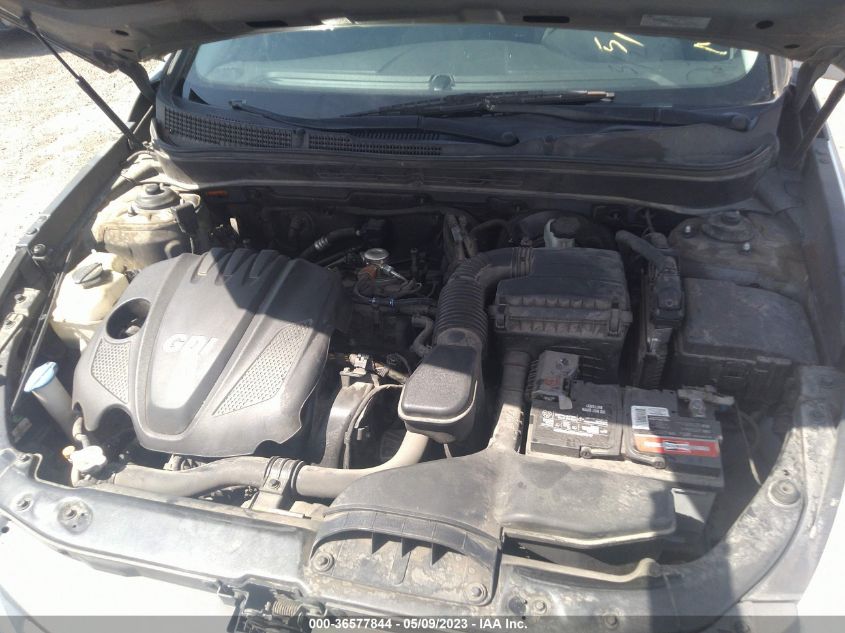 2014 HYUNDAI SONATA GLS - 5NPEB4AC0EH832867