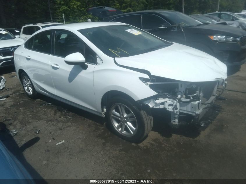 2018 CHEVROLET CRUZE LT - 1G1BE5SM8J7162080