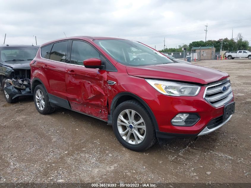 2019 FORD ESCAPE SE - 1FMCU0GD0KUB77942