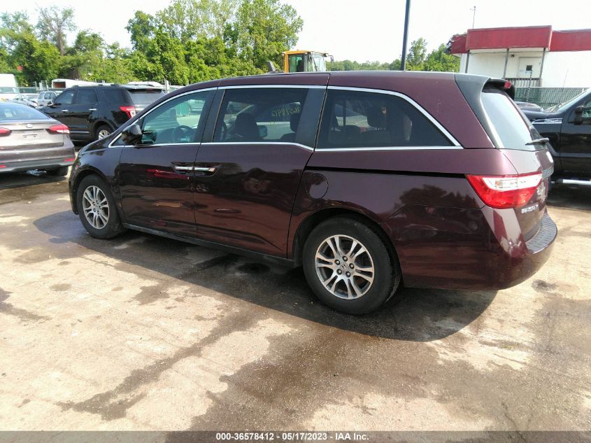 VIN 5FNRL5H67DB082661 2013 HONDA ODYSSEY no.3