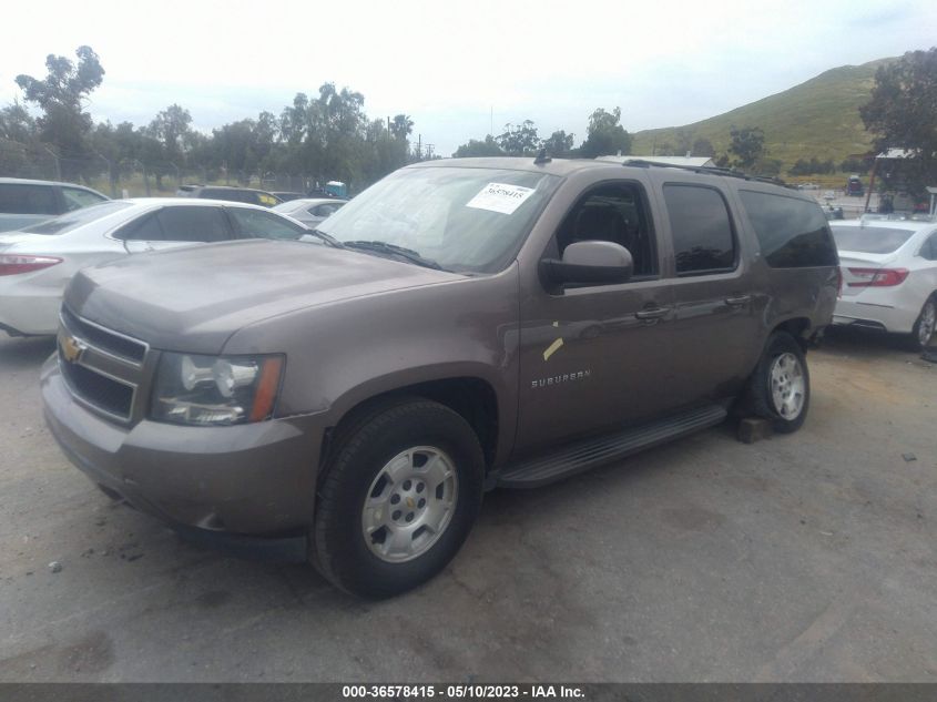 2014 CHEVROLET SUBURBAN LT - 1GNSKJE74ER121588