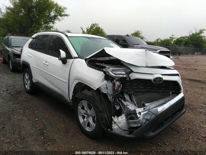 2019 TOYOTA RAV4 XLE - 2T3W1RFV3KW035158