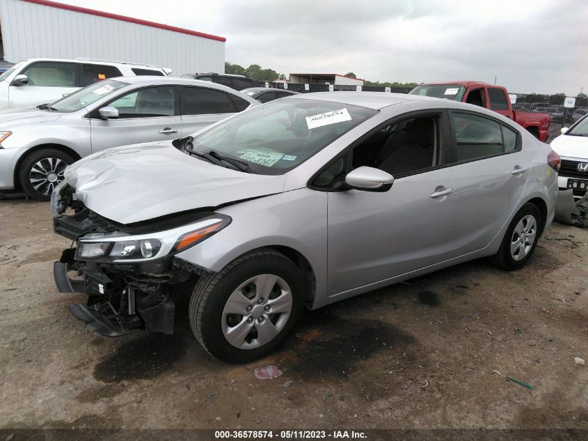 2018 KIA FORTE LX - 3KPFK4A71JE225768