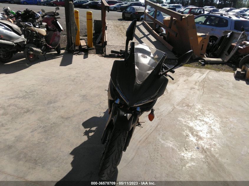 2016 HONDA CBR500 R - MLHPC446XG5300392