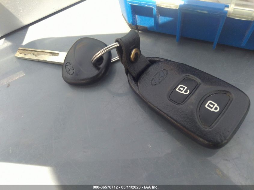 2016 HYUNDAI ACCENT SE - KMHCT4AE6GU135942