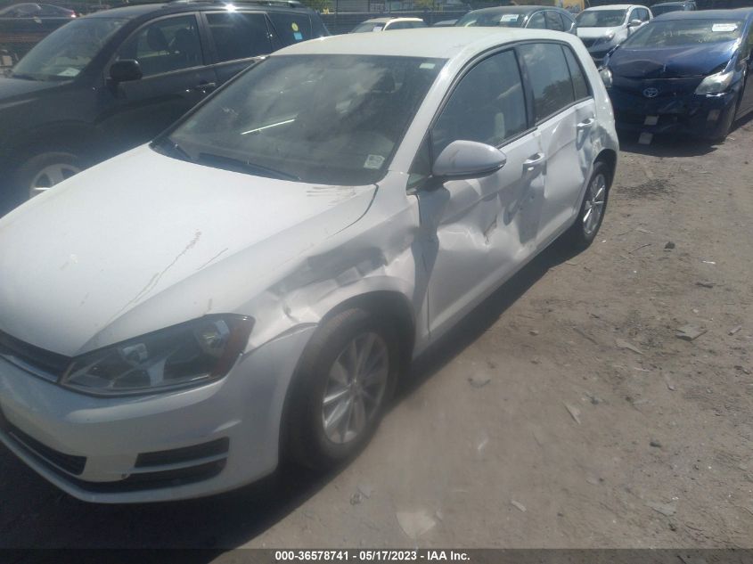 2016 VOLKSWAGEN GOLF TSI S - 3VW217AU0GM038607