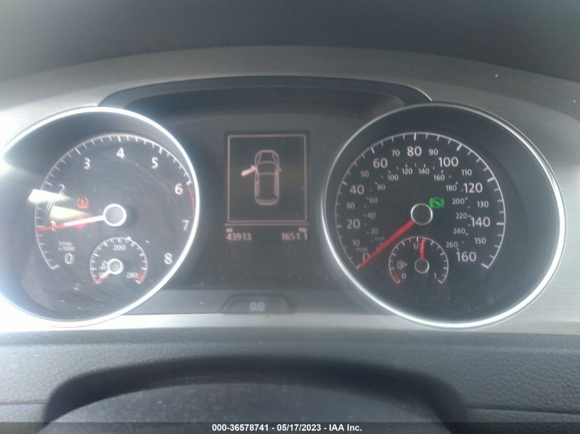 2016 VOLKSWAGEN GOLF TSI S - 3VW217AU0GM038607