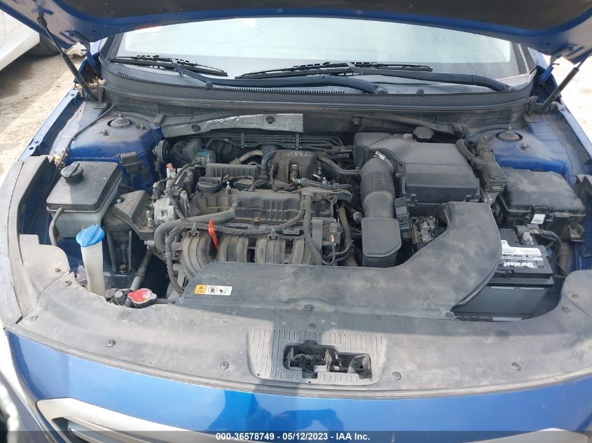 2015 HYUNDAI SONATA 2.4L SE - 5NPE24AF5FH074603