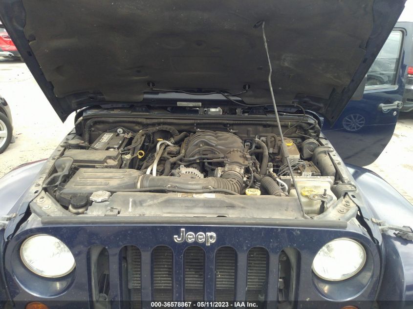2013 JEEP WRANGLER UNLIMITED SAHARA - 1C4HJWEG1DL613077