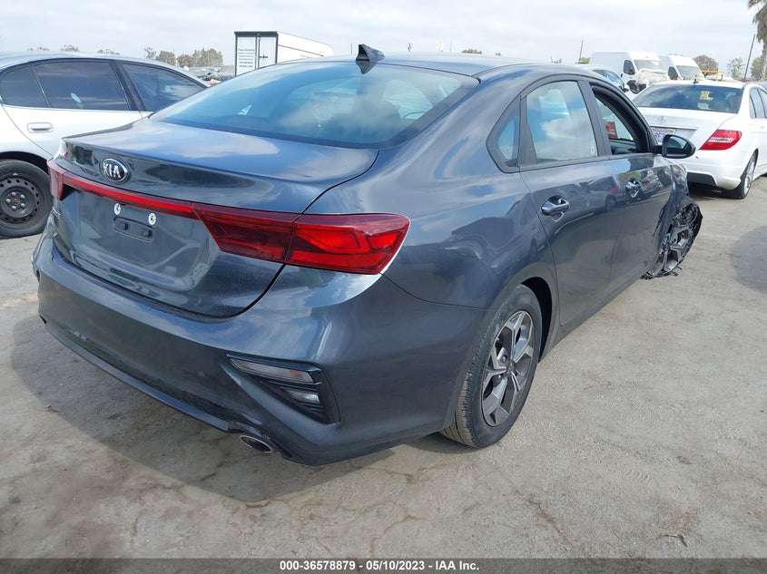VIN 3KPF24AD4LE217284 2020 KIA FORTE LXS