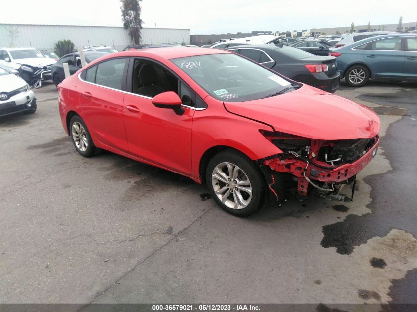 2019 CHEVROLET CRUZE LT - 1G1BE5SM1K7123378