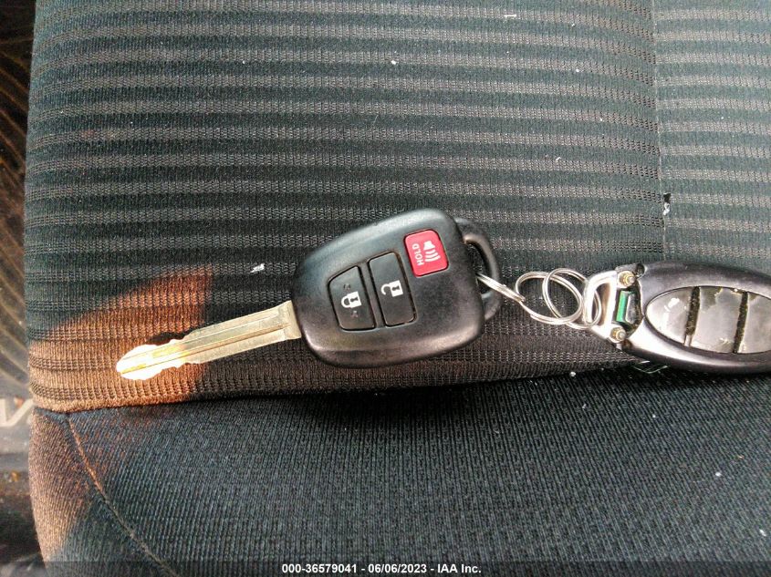 2015 TOYOTA RAV4 XLE - 2T3RFREV4FW275289