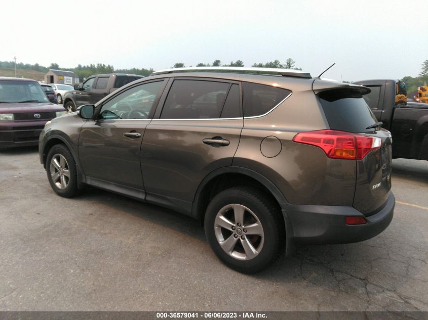2015 TOYOTA RAV4 XLE - 2T3RFREV4FW275289