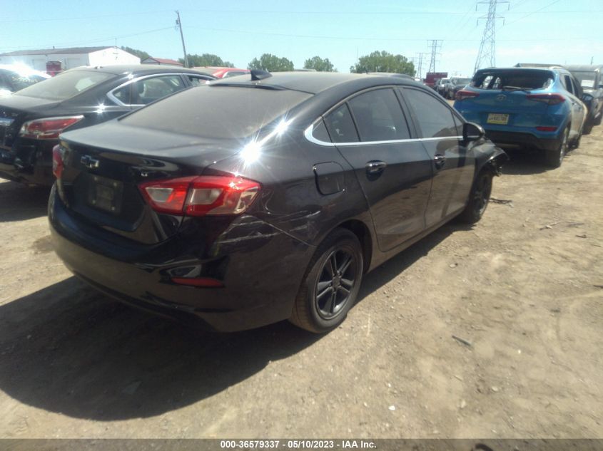 2018 CHEVROLET CRUZE LT - 1G1BE5SM8J7188565
