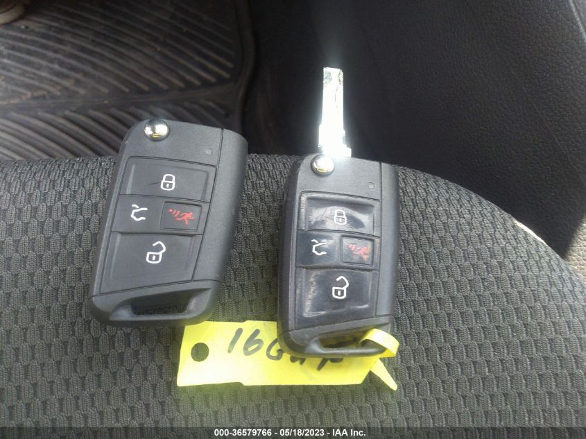2016 VOLKSWAGEN GOLF TSI S - 3VW217AU2GM038835